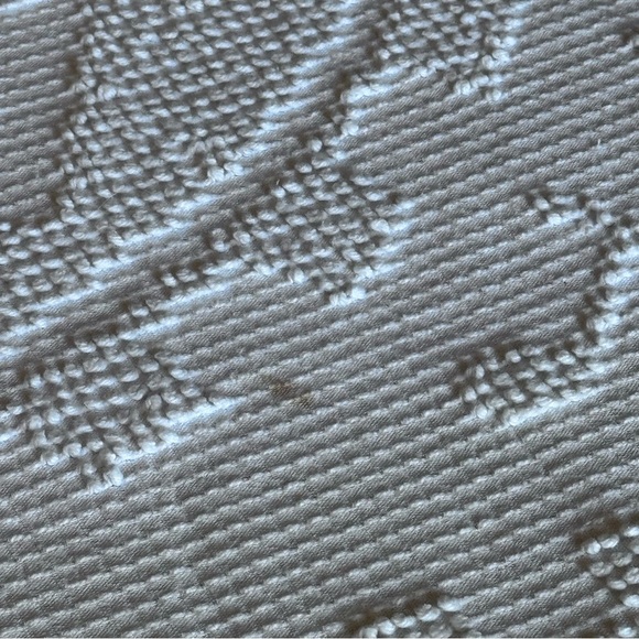 Vintage Fieldcrest Chenille Hobnail Bedspread Fringe Edges Edge Off White Cream - Picture 7 of 12